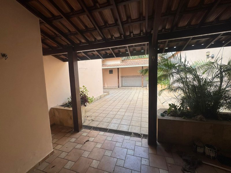 WhatsApp-Image-2025-10-10-at-09.46.43